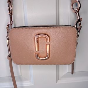 Marc Jacobs Rose Gold Snapshot